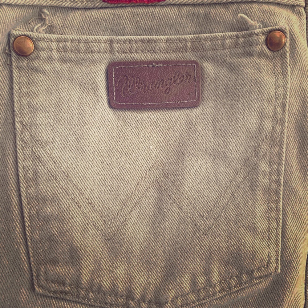Ladies 13MWZ wrangler jeans